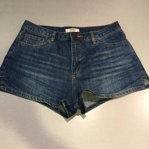 Forever 21 Denim shorts SZ 27